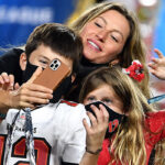 gisele-bundchen-reveals-the-sweet-way-her-and-tom-brady’s-son-ben-honors-his-dad-in-football
