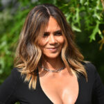 this-eucalyptus-facial-scrub-is-halle-berry’s-‘absolute-favorite’