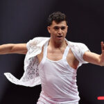 ezra-sosa:-5-things-to-know-about-the-pro-dancer-replacing-artem-chigvintsev-on-‘dwts’-this-week