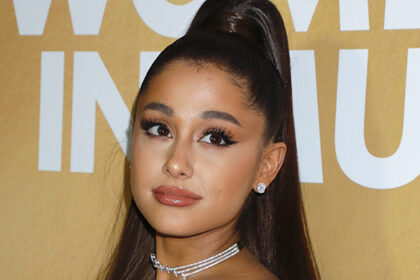 ariana-grande-&-dalton-gomez-reportedly-settle-divorce-with-‘mutual-respect’-for-each-other