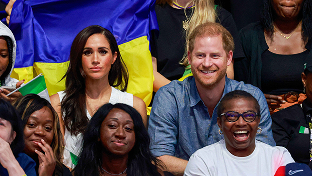 prince-harry-&-meghan-markle-step-out-for-fun-date-night-at-a-hockey-game:-watch