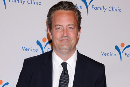 matthew-perry-spotted-dining-with-mystery-woman-in-bel-aire-1-day-before-his-death