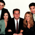 jennifer-aniston-reportedly-among-first-to-arrive-for-matthew-perry’s-heartbreaking-funeral-1-week-after-his-death