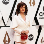 susan-sarandon-apologizes-for-antisemitic-comments-at-rally-after-agency-firing:-i-made-a-‘terrible-mistake’
