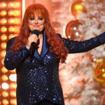 wynonna-judd-dazzles-in-navy-sequin-pantsuit-as-she-hosts-‘christmas-at-the-opry’