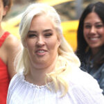 mama-june-and-family-gather-for-funeral-of-anna-‘chickadee’-cardwell-after-her-death-at-29