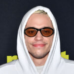 pete-davidson-suddenly-cancels-several-comedy-shows-from-now-through-january-due-to-‘unforseen-circumstances’