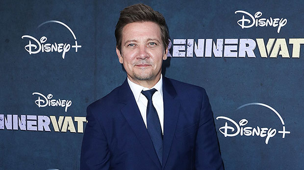 jeremy-renner-revisits-hospital-that-treated-him-1-year-after-near-fatal-snowplow-accident:-photos