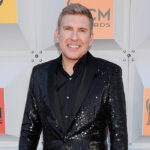 todd-chrisley-may-have-to-move-prisons-due-to-‘retaliation’-&-‘safety’-concerns