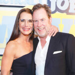brooke-shields’-husband:-everything-to-know-about-her-spouse-chris-henchy