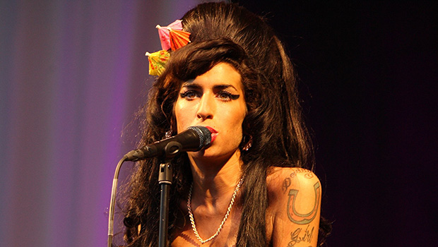 ‘back-to-black’:-who’s-playing-amy-winehouse,-first-trailer-&-all-the-latest-updates-about-the-biopic