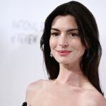 anne-hathaway-stuns-in-plunging-black-gown-at-national-board-of-review-awards