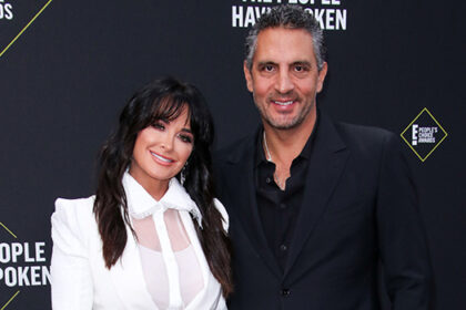 kyle-richards-admits-that-she-&-mauricio-umansky-don’t-have-a-prenup-&-reveals-where-they-stand