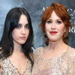 molly-ringwald’s-kids:-everything-to-know-about-the-’80s-icon’s-3-children