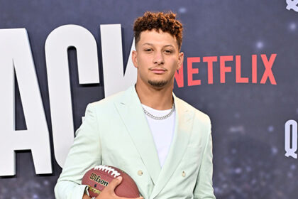 patrick-mahomes’-parents:-everything-to-know-about-his-mom-&-dad