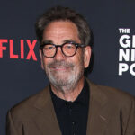 huey-lewis’-health:-all-about-the-singer’s-hearing-loss