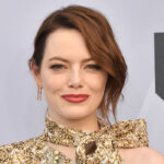 emma-stone-opens-up-about-working-with-an-intimacy-coordinator-for-‘poor-things:’-she-was-a-‘safety-net’