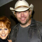 reba-mcentire-mourns-toby-keith-after-his-death-at-62:-‘i-hope-he-rests-in-peace’