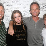 neil-patrick-harris’-adorable-kids-join-him-for-first-tiktok-video:-watch