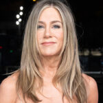 jennifer-aniston-shows-off-her-grueling-workout-in-new-video:-‘just-gotta-do-it’