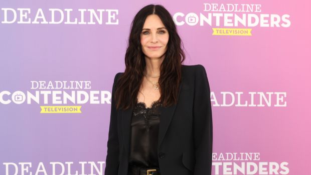 ‘scream-7’:-courteney-cox-in-talks-to-star-in-sequel-after-neve-campbell-announced-her-return