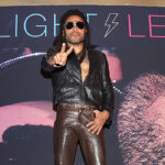lenny-kravitz-does-intense-workout-in-leather-pants:-watch
