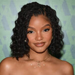 halle-bailey-reveals-she-has-‘severe-postpartum’-depression-after-giving-birth:-‘i-don’t-know-who-i-am’
