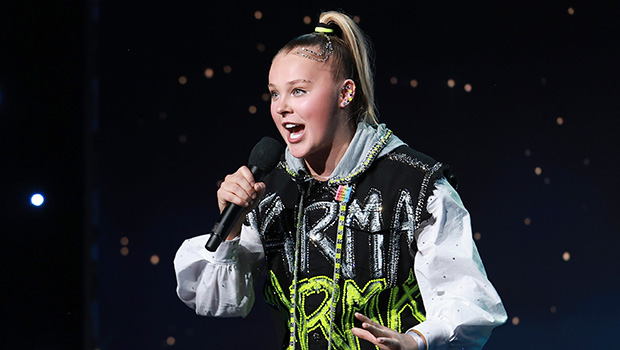 jojo-siwa-claims-she-got-punched-in-the-eye-during-21st-birthday-celebration