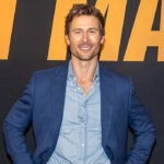 glen-powell-recalls-feeling-like-a-‘loser’-during-early-days-of-his-career