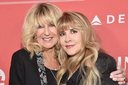 stevie-nicks-admits-there’s-‘no-chance’-of-fleetwood-mac-reunion-since-christine-mcvie’s-death-​​