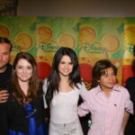 selena-gomez-reveals-she-will-make-an-appearance-in-‘wizards-of-waverly-place’-reboot