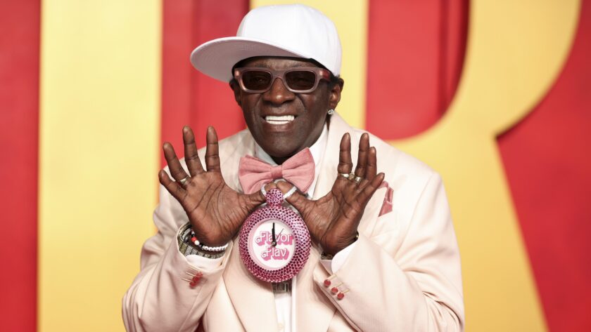 red-lobster-collabs-with-rapper-flavor-flav-on-signature-menu